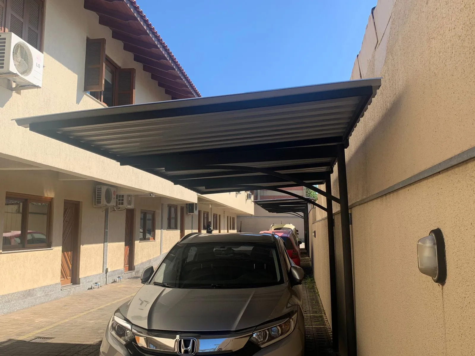 Estruturas em Aluzinco