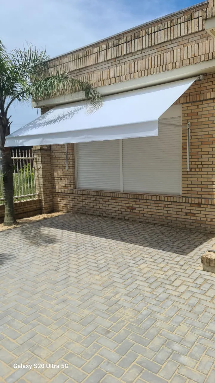 Toldo Retrátil Tradicional